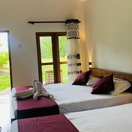 River Paradise Safari House With Cooking Class Удавалаве Екстериор снимка